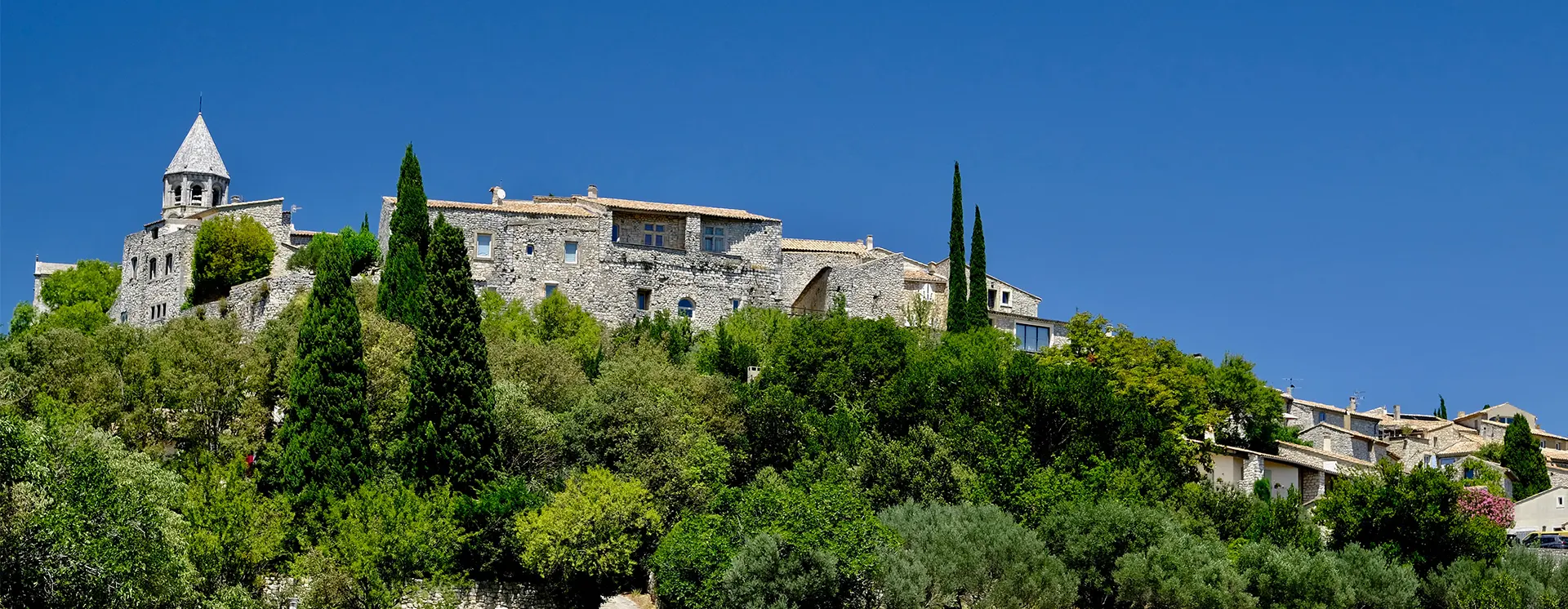 decouvrir la garde adhemar